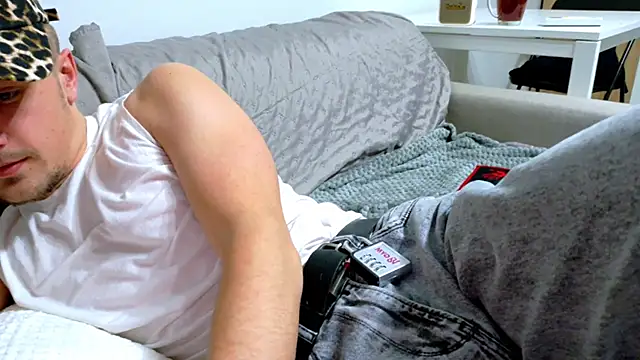 Brellisimo online show from 12/13/25, 07:53