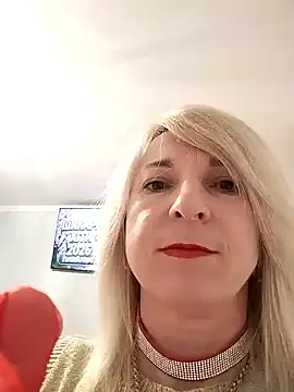 AhlyssaLove1155 online show from 05/23/26, 06:12