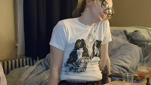 blondebombshell4343 online show from 12/16/25, 12:59