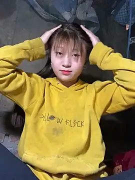 hinata-xx online show from 02/05/26, 04:17