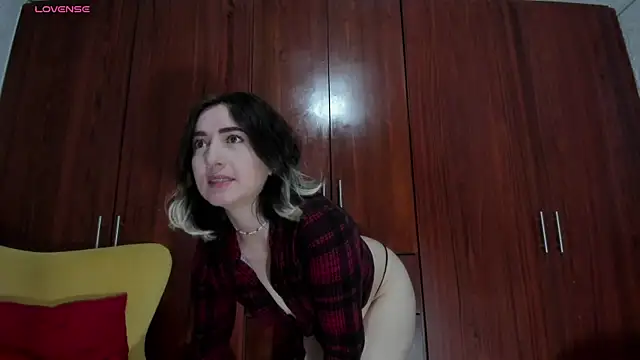 carly grasso online show from 04/14/26, 03:12