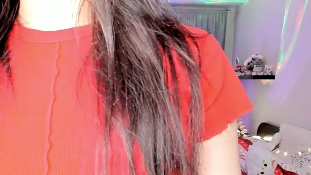 Snapshot of SangSlatton chatting on 12/18/25, 04:18 SangSlatton online show from 12/18/25, 04:18