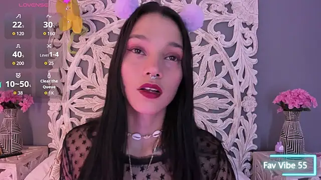 loraineblake online show from 02/18/26, 01:40