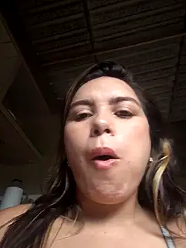 Charlott smi online show from 04/08/26, 05:46