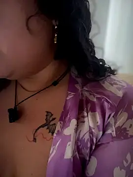 VanesssaMilf  online show from 02/16/26, 06:48