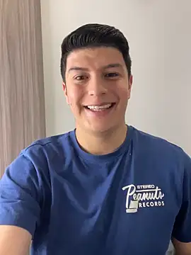 Goldenknight33 online show from 02/07/26, 12:42