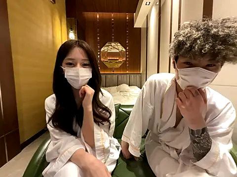  noanyan  online show from 12/21/25, 12:45