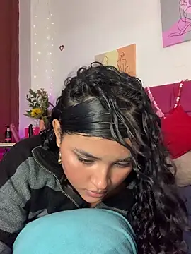 ladulcemary  online show from 02/22/26, 04:05