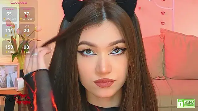 oliviaah  online show from 03/19/26, 03:16