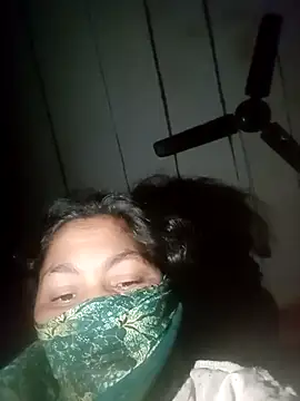 Pooja125599 online show from 01/05/26, 11:30