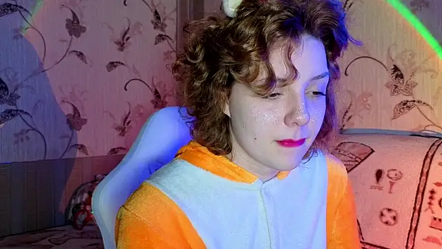 Snapshot of Ari_Meow chatting on 12/19/25, 09:44 Ari Meow online show from 12/19/25, 09:44