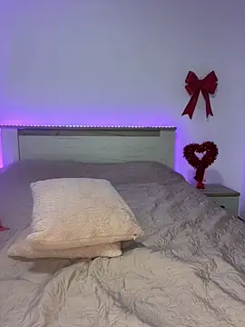 SashaLuvv online show from 02/15/26, 10:28