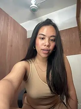 Snapshot of Lovely_apple19 chatting on 01/13/26, 07:24 Lovely apple19 online show from 01/13/26, 07:24