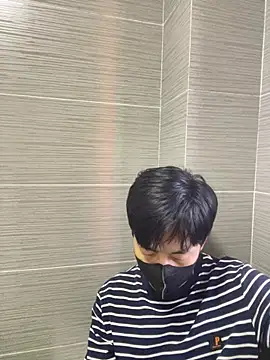 kimze7 online show from 04/15/26, 10:43