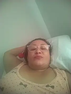 Nini Love  online show from 01/31/26, 08:51