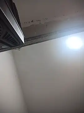 Nini Love  online show from 04/09/26, 04:01