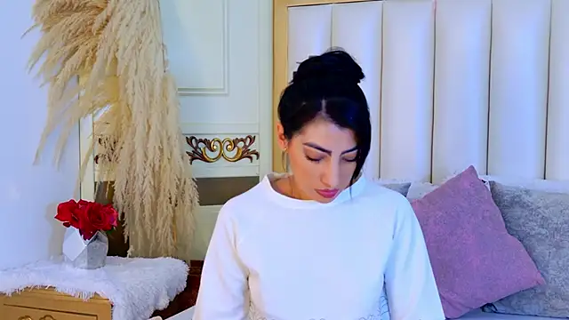 NinnaPiers online show from 04/13/26, 11:37