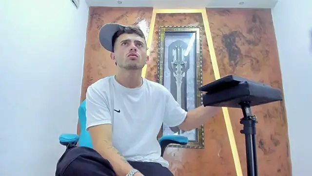 Snapshot of Jhostonex chatting on 02/07/26, 03:10 Jhostonex online show from 02/07/26, 03:10