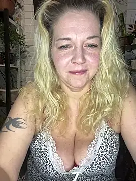 JenniferCarmen online show from 03/27/26, 01:33