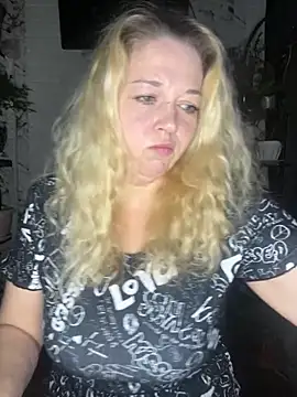 JenniferCarmen online show from 04/07/26, 01:44