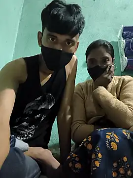 couplegk71 online show from 01/17/26, 03:50