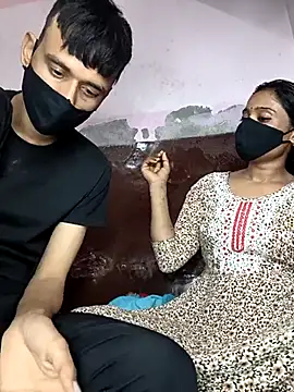 couplegk71 online show from 02/09/26, 11:09