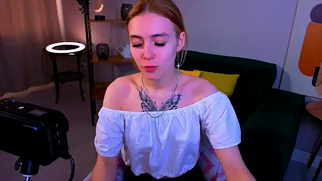 Bella xBaby online show from 03/13/26, 01:40