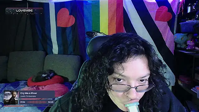 bellaheart x online show from 12/17/25, 03:45