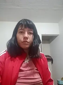 Angeline  Thompson online show from 12/14/25, 04:12