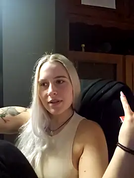 Snapshot of ChristinaWheeled11 chatting on 02/19/26, 04:03 ChristinaWheeled11 online show from 02/19/26, 04:03