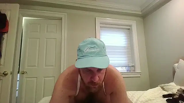 Snapshot of BeefyNcloudy chatting on 01/10/26, 05:04 BeefyNcloudy online show from 01/10/26, 05:04