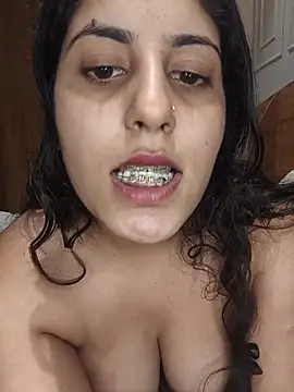 SubmissiveKaur online show from 07/23/26, 04:49