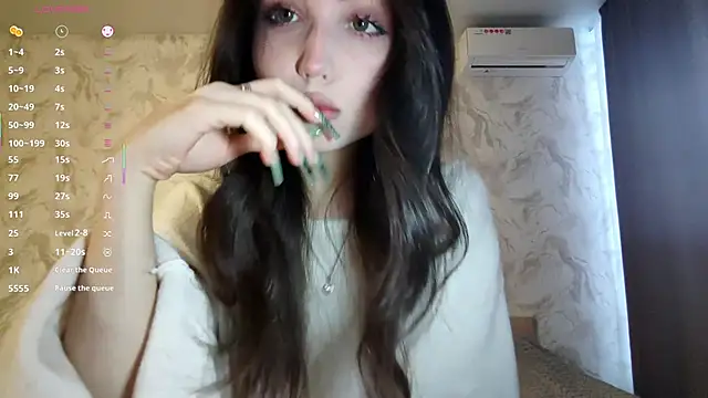 Qwami Amie online show from 03/04/26, 03:23