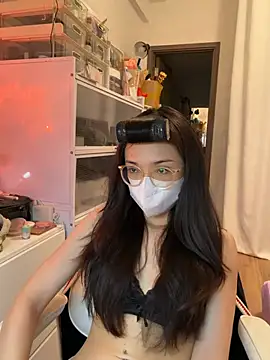 mimichannn99 online show from 03/29/26, 06:19