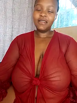 ChoklitBerryXX online show from 04/06/26, 06:58