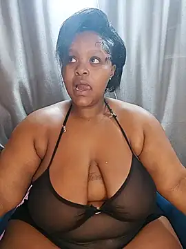 Snapshot of ChoklitBerryXX chatting on 07/19/26, 05:00 ChoklitBerryXX online show from 07/19/26, 05:00