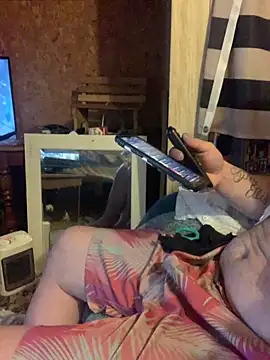 Snapshot of Ldnick69 chatting on 02/06/26, 09:12 Ldnick69 online show from 02/06/26, 09:12