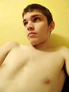 Snapshot of BradPierce chatting on 01/11/26, 02:27 BradPierce online show from 01/11/26, 02:27