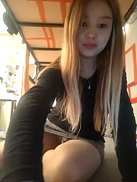 SherrylShaw online show from 03/31/26, 04:18