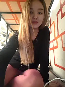 SherrylShaw online show from 04/16/26, 09:39