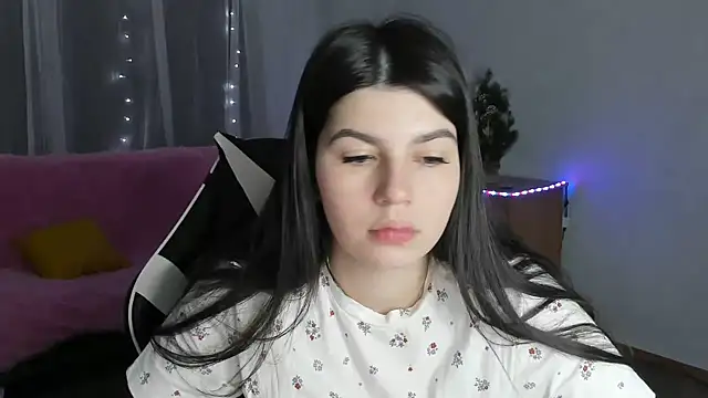 KisaModel online show from 01/10/26, 01:18