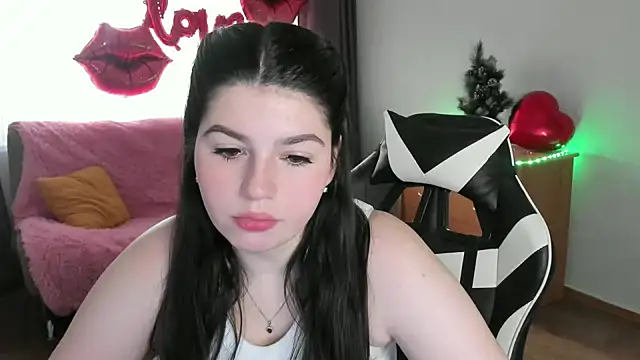 KisaModel online show from 04/02/26, 02:20