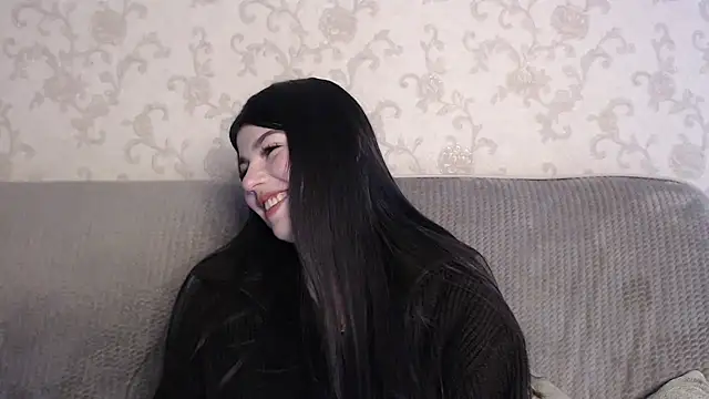 KisaModel online show from 04/13/26, 07:47