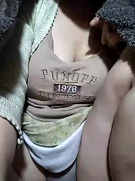 Snapshot of neko-nancy chatting on 12/18/25, 03:12 neko-nancy online show from 12/18/25, 03:12