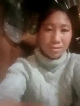 Snapshot of onezezz chatting on 12/17/25, 05:02 onezezz online show from 12/17/25, 05:02