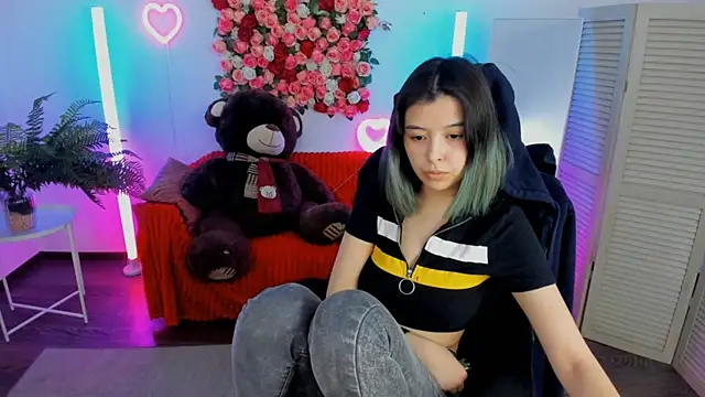 SirenMystiq online show from 06/15/26, 10:17