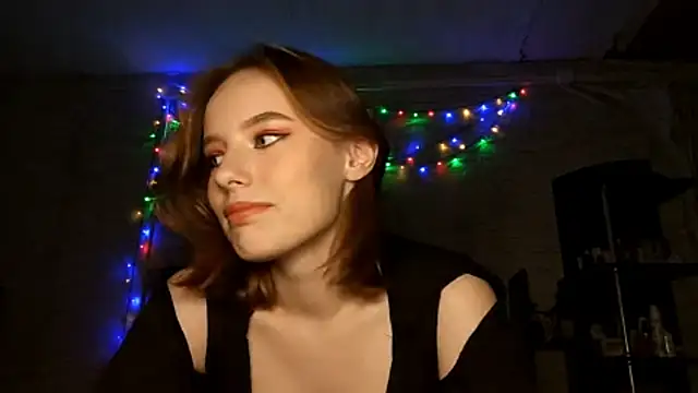 Snapshot of deep_eyes chatting on 12/17/25, 04:02 deep eyes online show from 12/17/25, 04:02