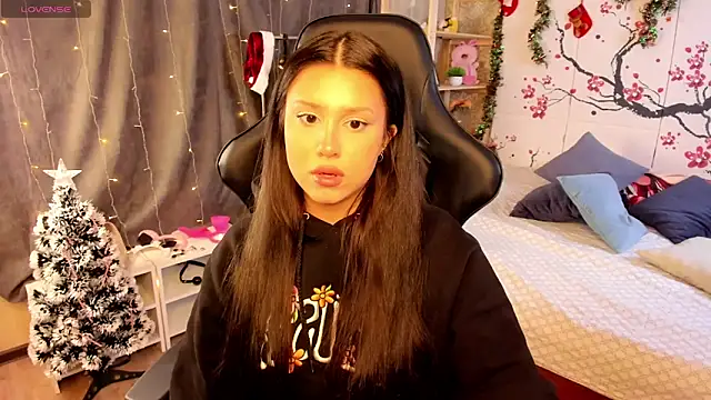 Nicole Pars online show from 01/06/26, 04:43