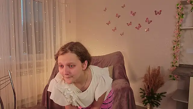 Snapshot of HazeElariel chatting on 03/28/26, 03:33 HazeElariel online show from 03/28/26, 03:33