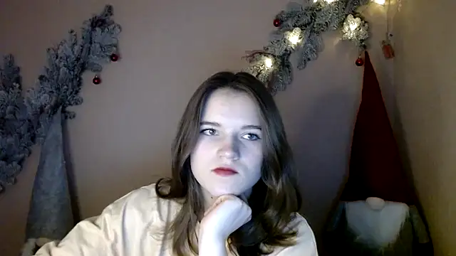 Snapshot of Riya_Vip chatting on 12/16/25, 02:44 Riya Vip online show from 12/16/25, 02:44